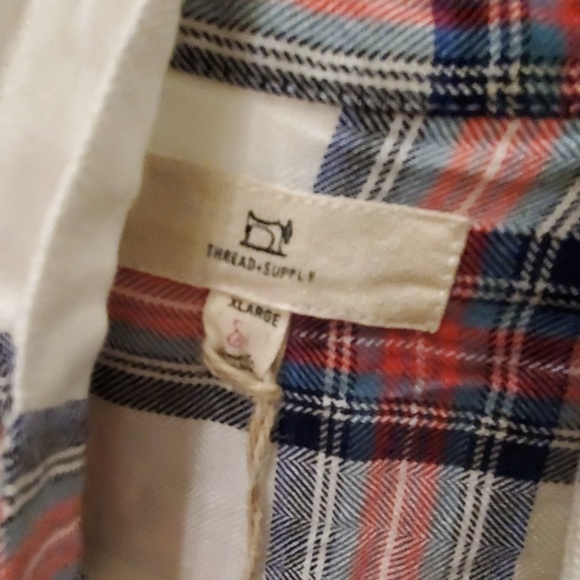 Long sleeve plaid button down - Picture 3 of 3